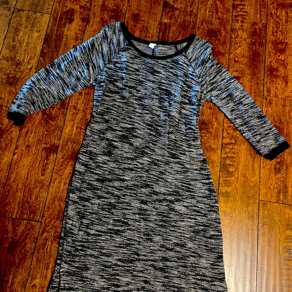 Women’s large Old Navy marled gray and black dress